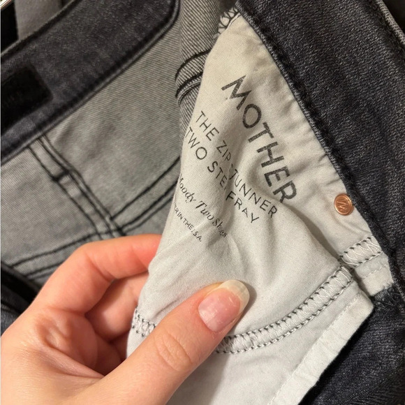 MOTHER The Zip Stunner Two Step Fray Gray Stretcht Jeans Miss Moody Two Shoes 25 - Picture 11 of 11